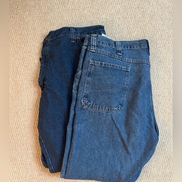 2/$5 pair of wrangler jeans 40x30 - Picture 9 of 11